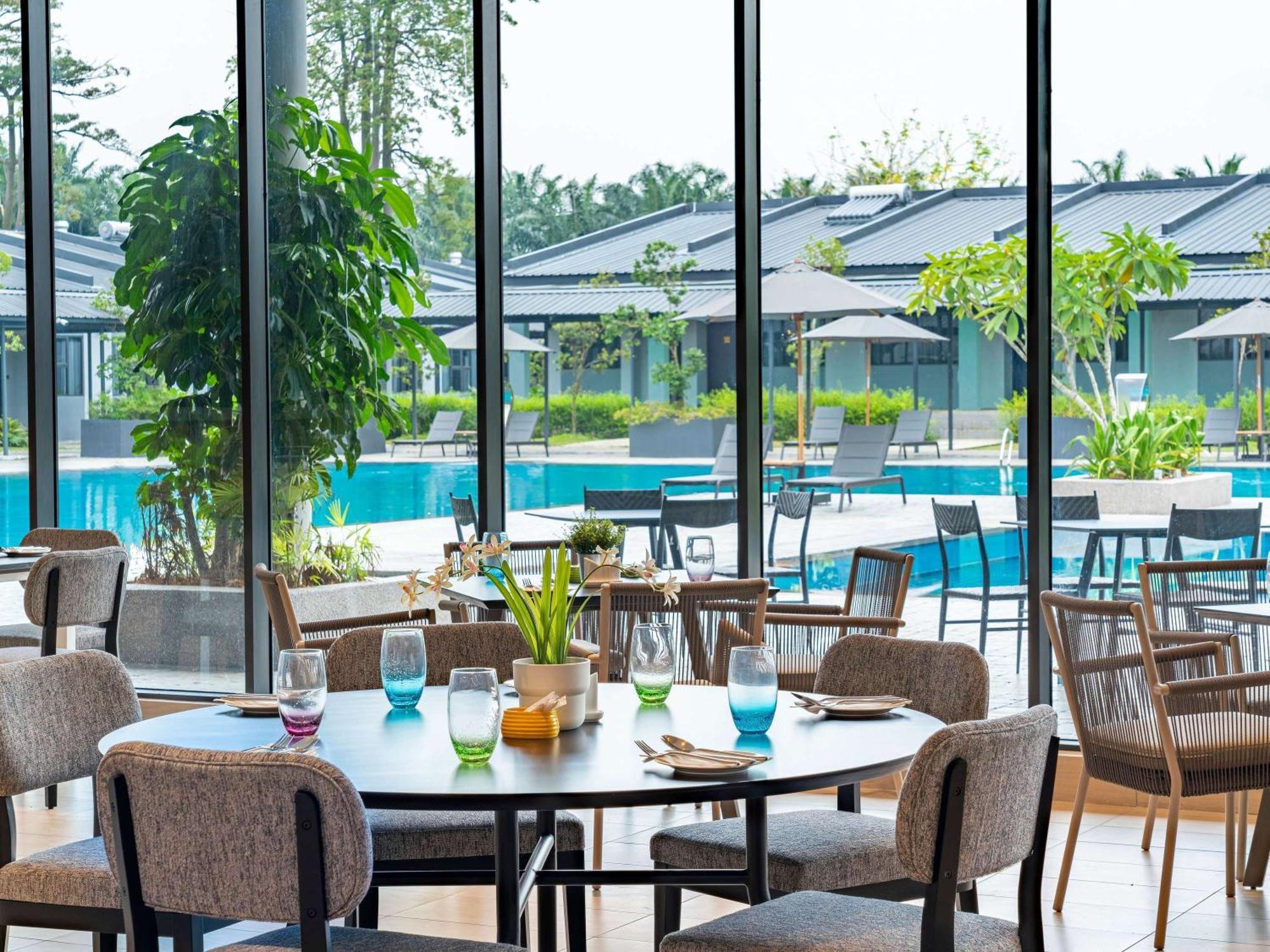 Hotel Ibis Styles Sepang Klia Extérieur photo