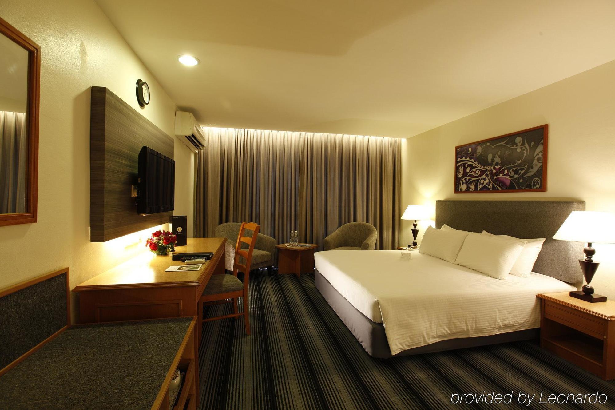 Hotel Ibis Styles Sepang Klia Extérieur photo